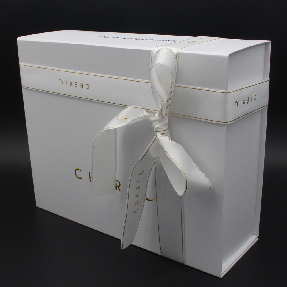 Caja de regalo de papel personalizada de lujo para embalaje de vestidos de noche