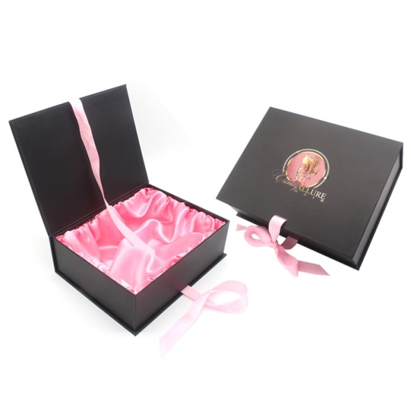 Cardboard Magnetic Hair Weave Packaging Box With Ribbon