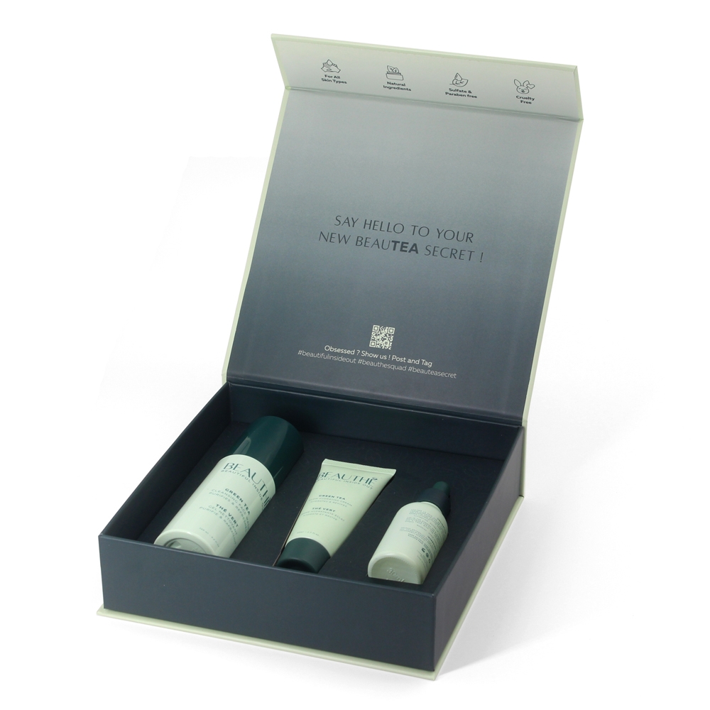 Skin care set products packaging box