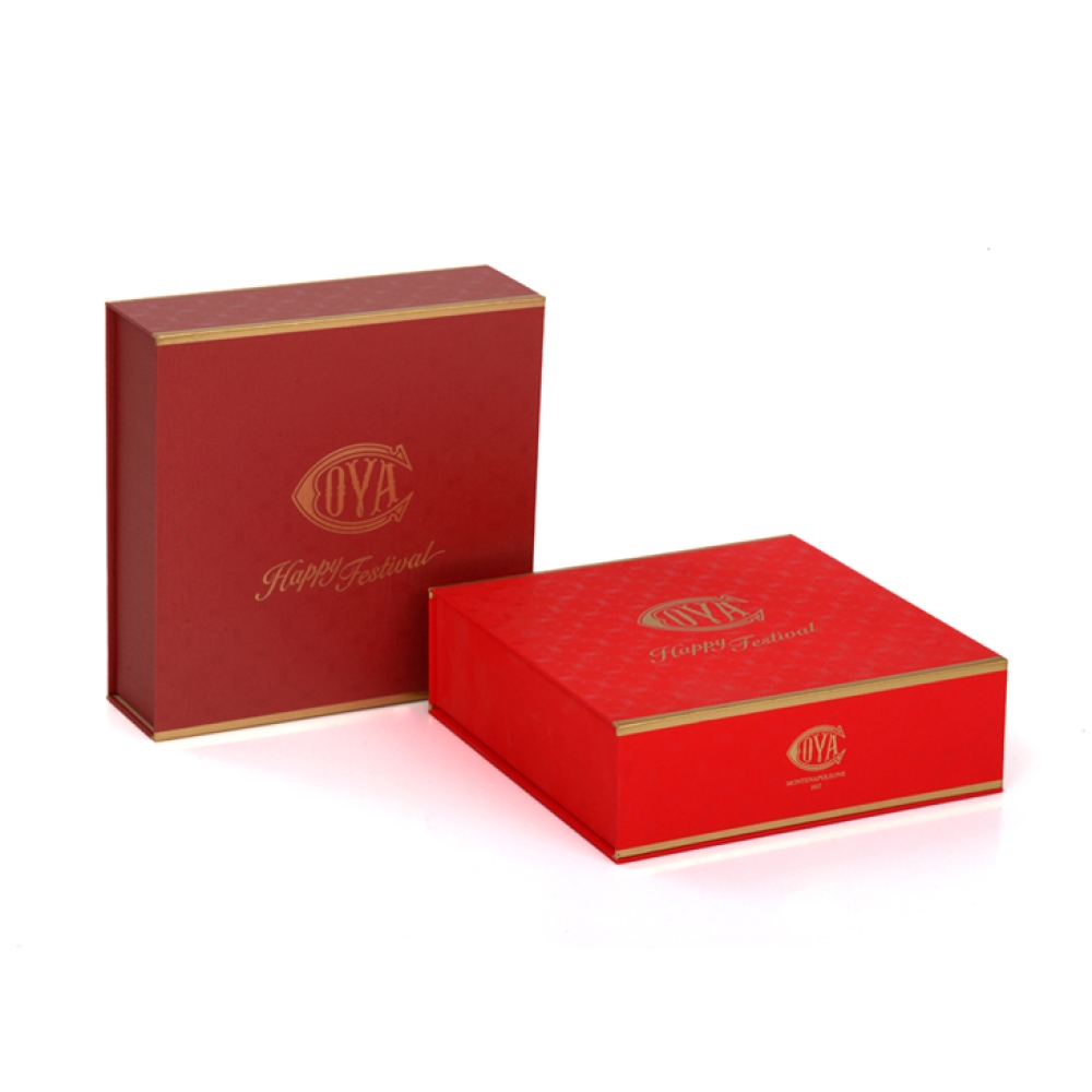 Custom Red Magnetic Cardboard Paper Gift Box Magnetic With Inserts