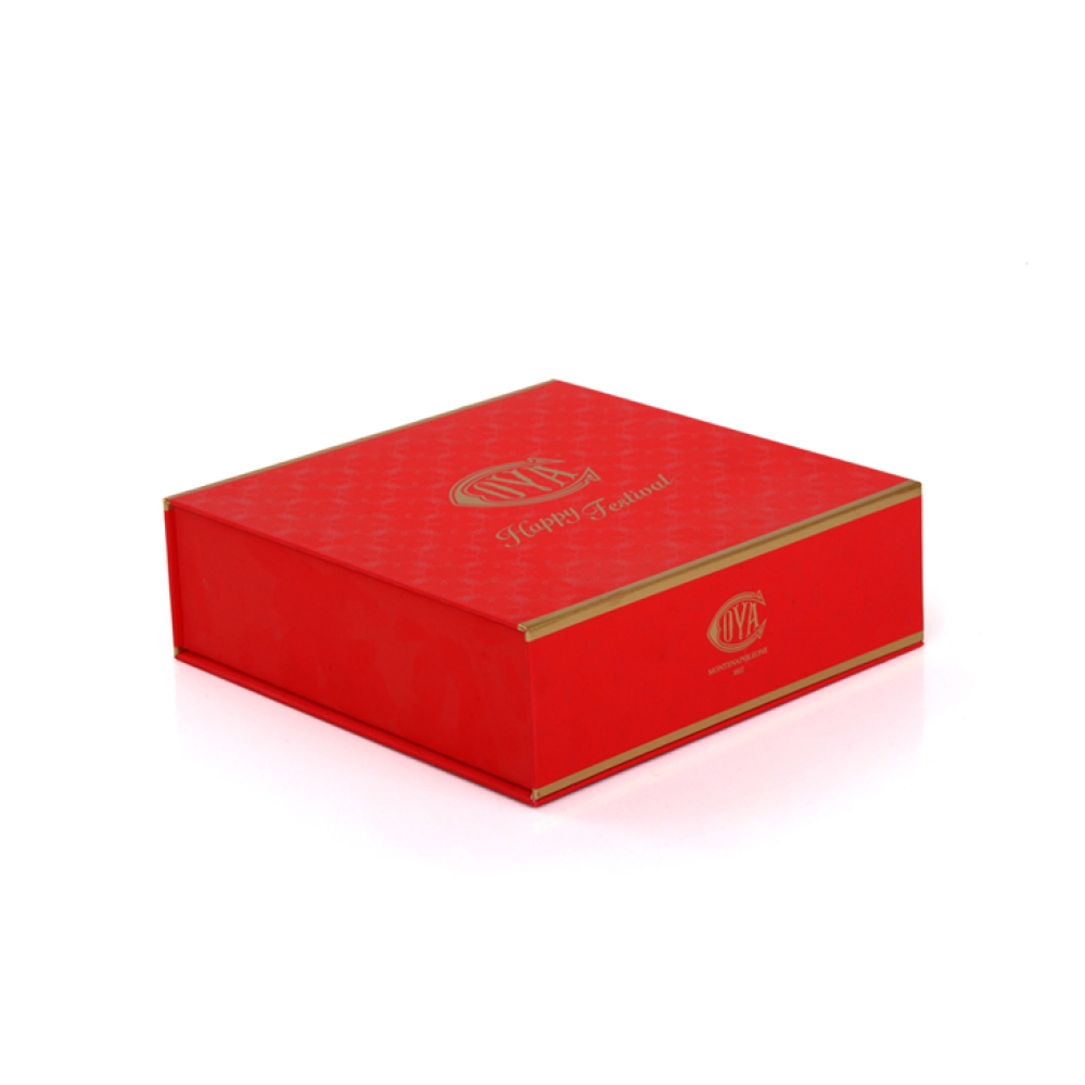 Custom Red Magnetic Cardboard Paper Gift Box Magnetic With Inserts