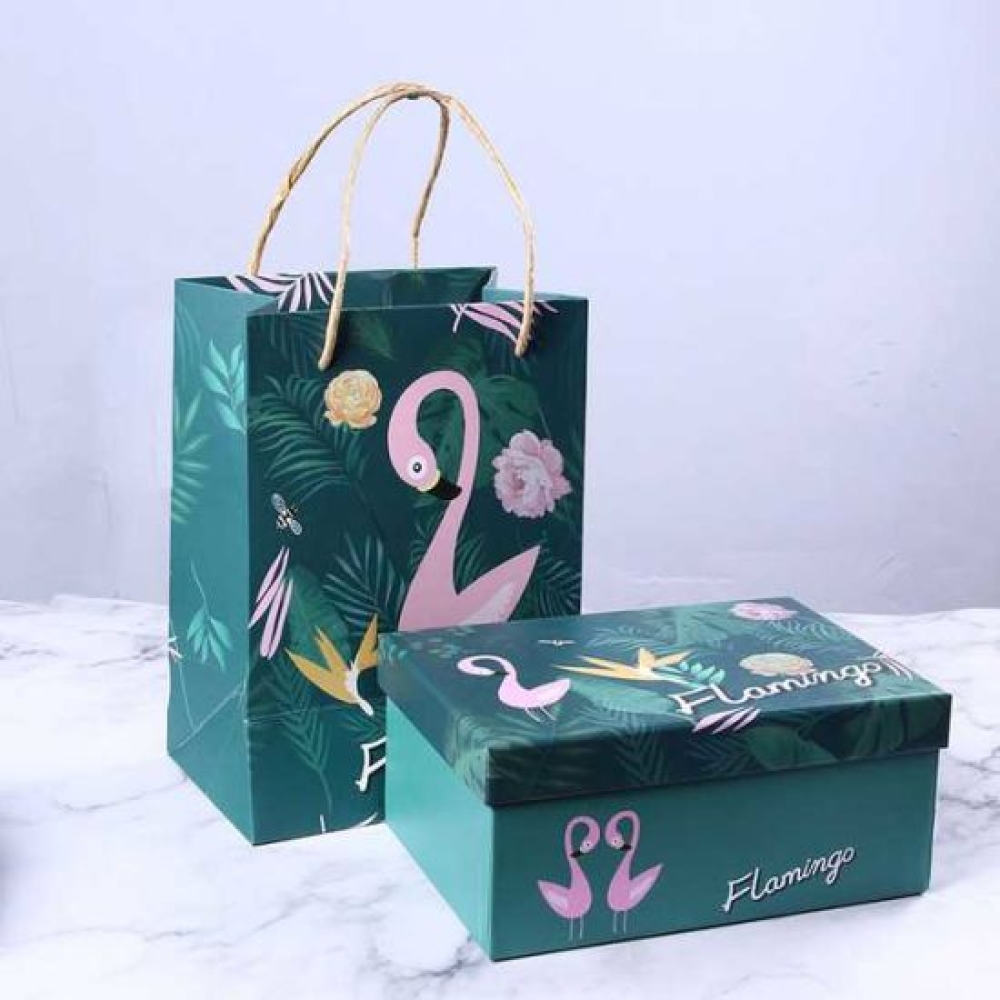 Custom brand cardboard paper wedding favor packaging flamingo pattern gift box