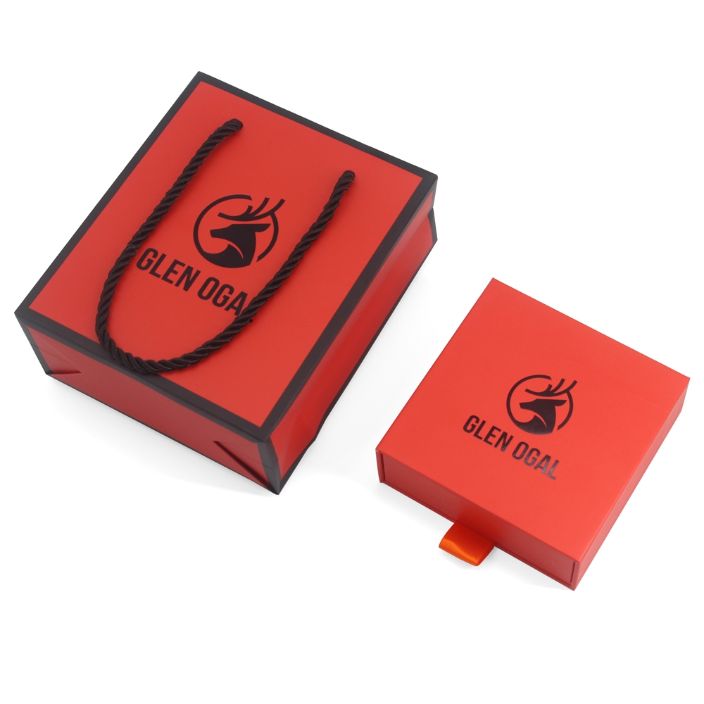 Rigid paper box and pouch jewellery packaging set