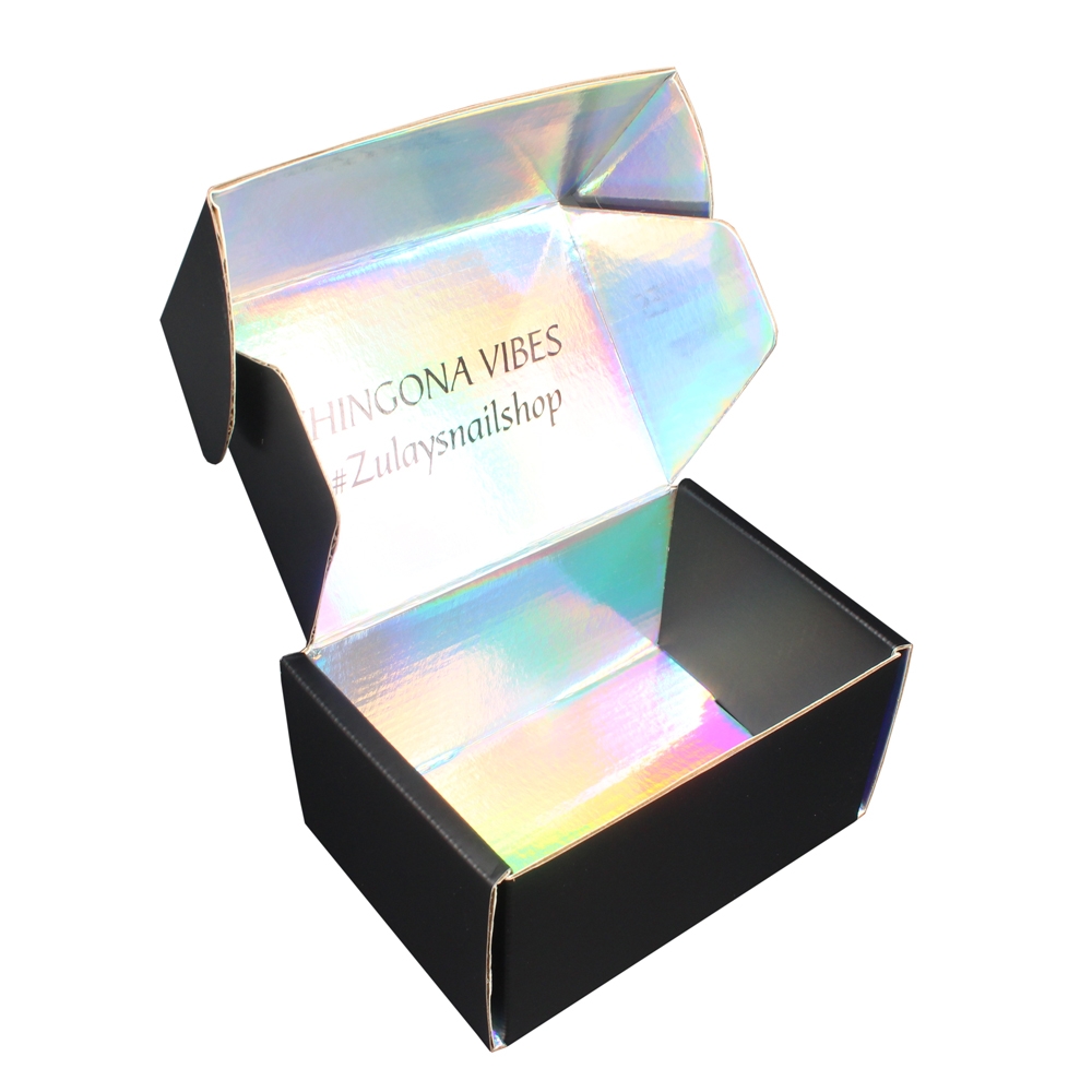 Black holographic paper mailer box