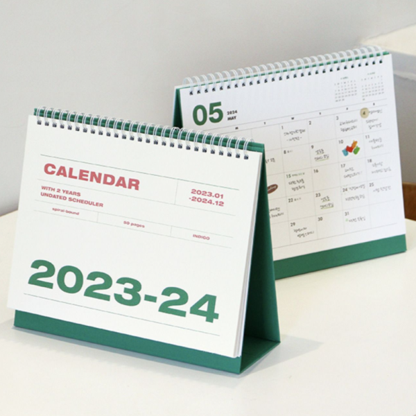 Benutzerdefinierter Druck-Tischkalender 2024